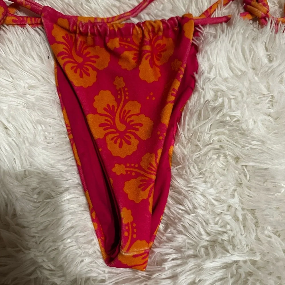 FRANKIES BIKINIS Tatum Terry Bikini Top In Pink,Orange